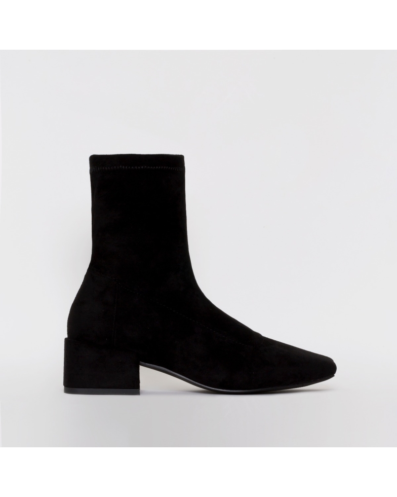 SIMMI SHOES / ZENYA BLACK SUEDE FLAT ANKLE BOOTS