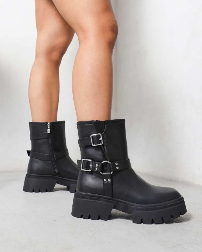 Alpesh Black Chunky Biker Boots | SIMMI London