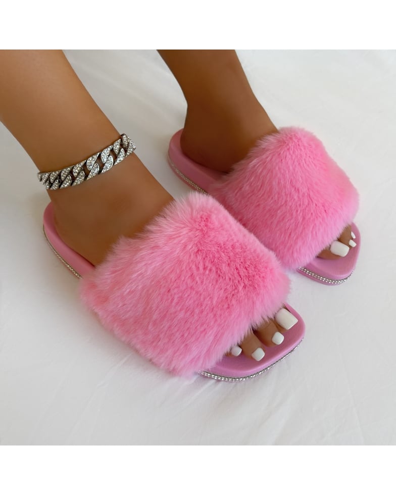 SIMMI Shoes / Candyfloss Candy Pink Fluffy Faux Fur Slippers