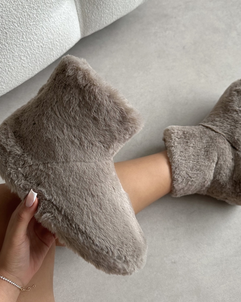 Comfy Mocha Fluffy Slipper Boots