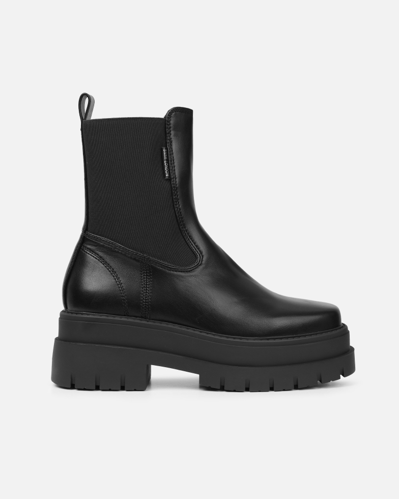 Arvin Black Chelsea Chunky Ankle Boots