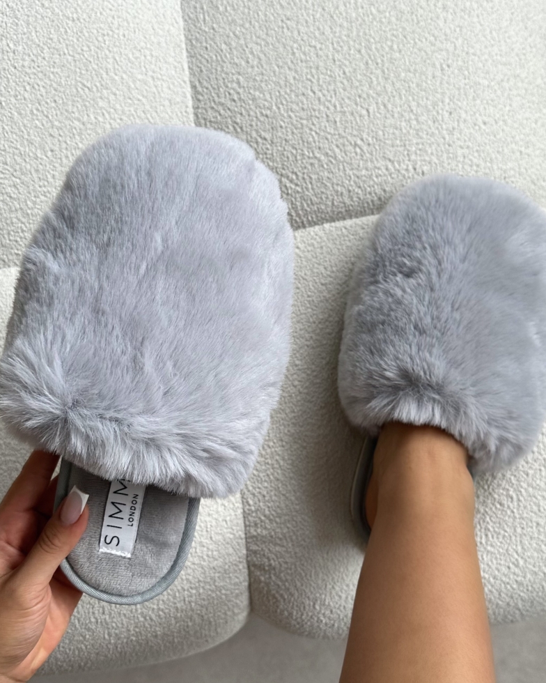 Fluff Grey Faux Fur Round Slippers