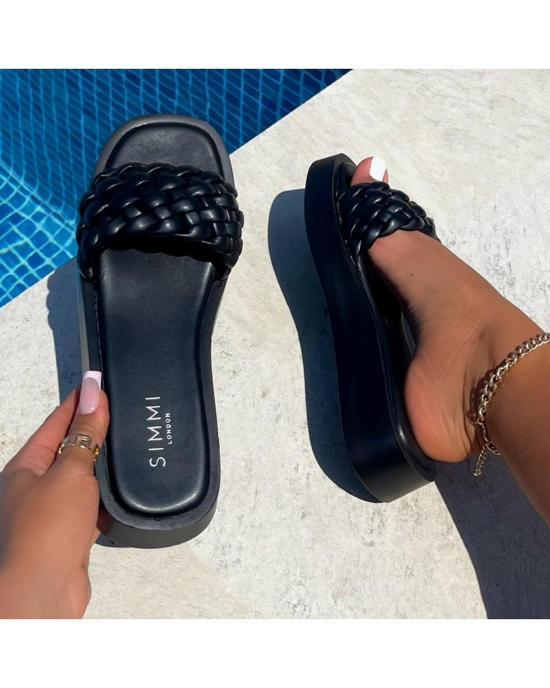 SIMMI Shoes / Marshmellow Black Woven Flatform Slides