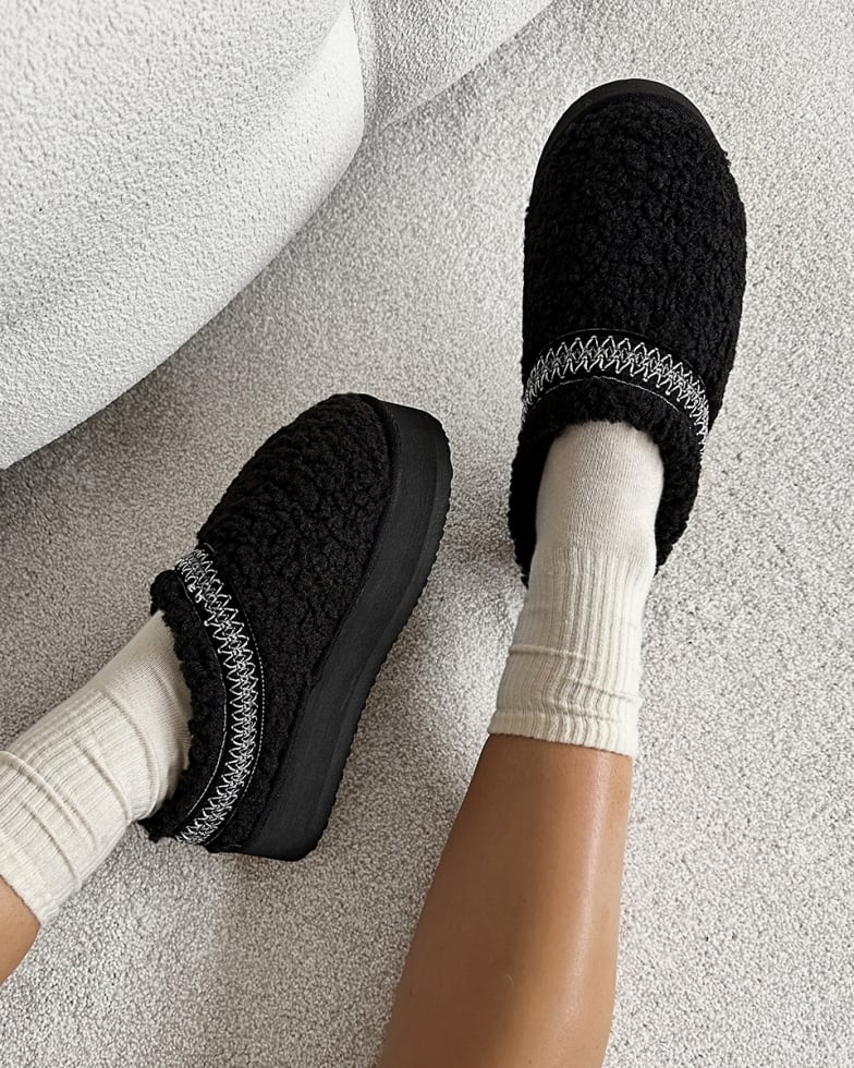 Oscar Black Teddy Faux Fur Flatform Slides