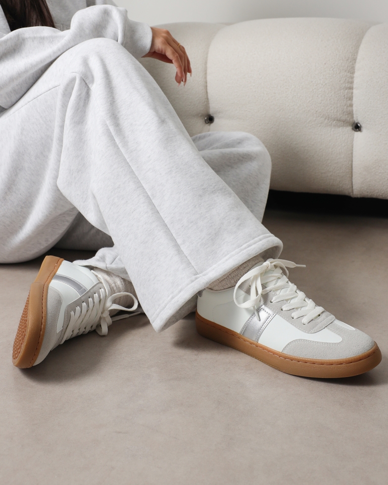 Siesta White Trainers | SIMMI London