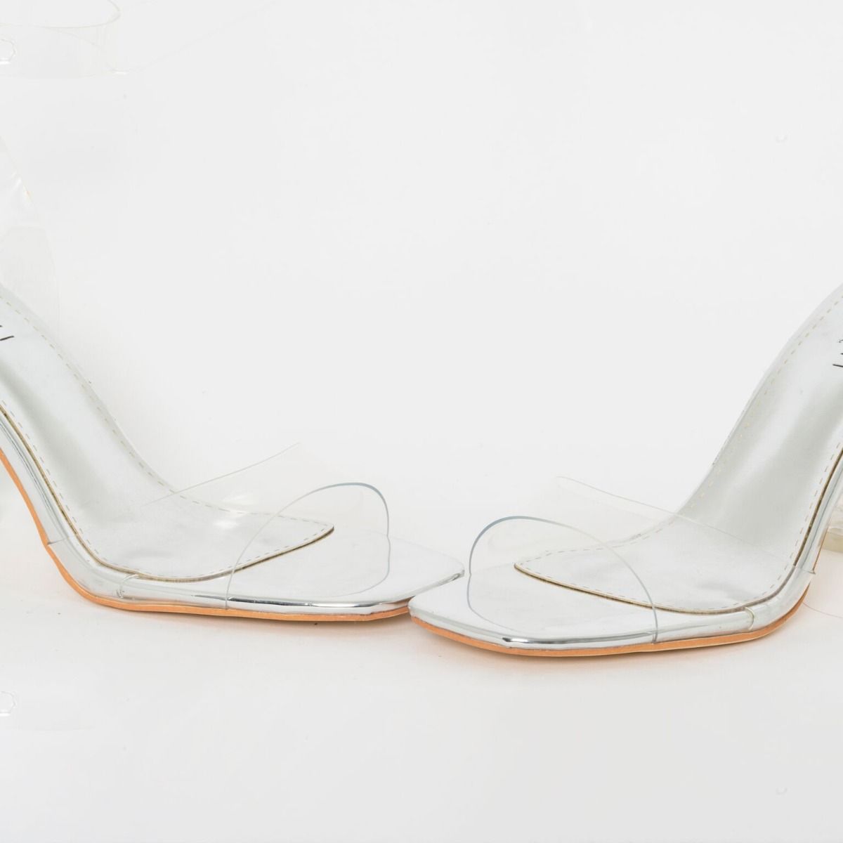 3.5 inch clear heels